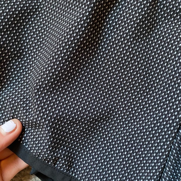 Lululemon black patterned running shorts - Picture 3 of 4